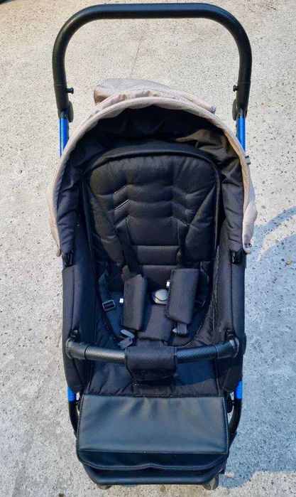 Детская коляска 3 в 1