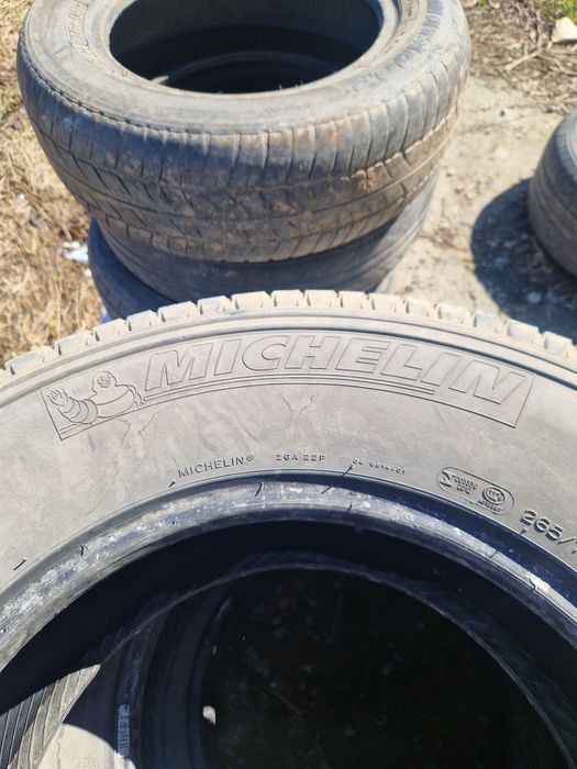 Шины б/у. MICHELIN 265/70/16.