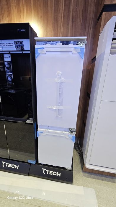 Встраиваемый холодильник