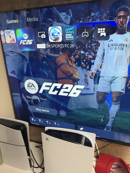 Oferta !! Play Station 5 ! 2 controlere ! Jocuri incluse Fifa 2026 / Mortal Kombat !