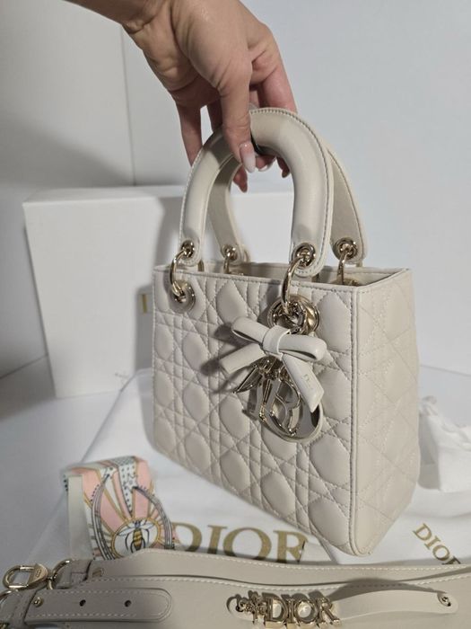 Дамска чанта Christian Dior Lady Dior