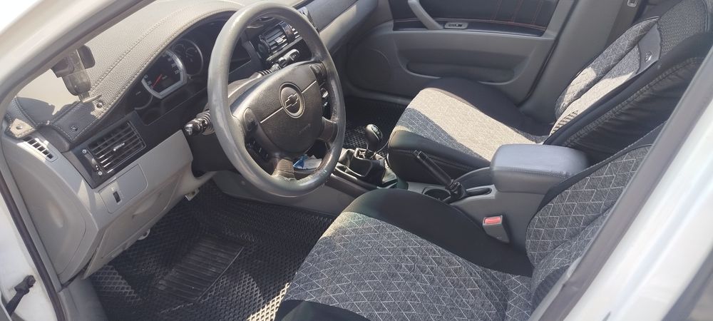 Chevrolet Lacetti / Gentra 2011 — 3