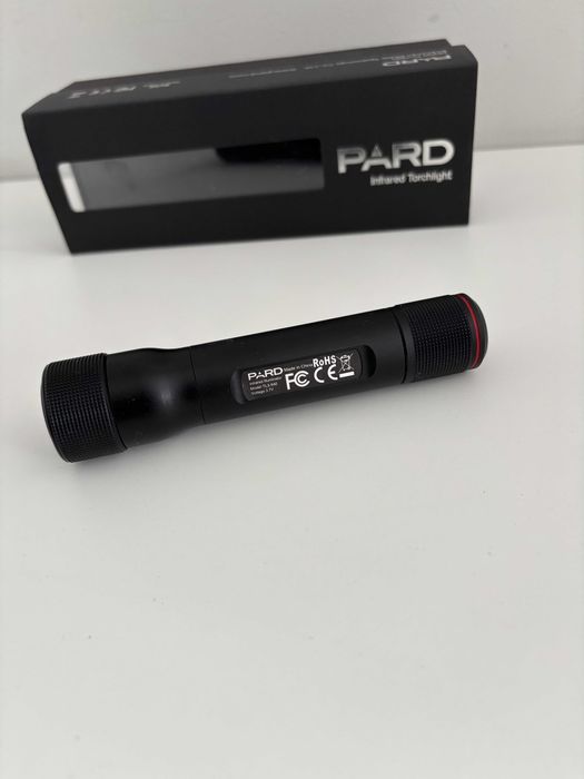 Lanternă / Iluminator Pard TL3 850 cu Infraroșu