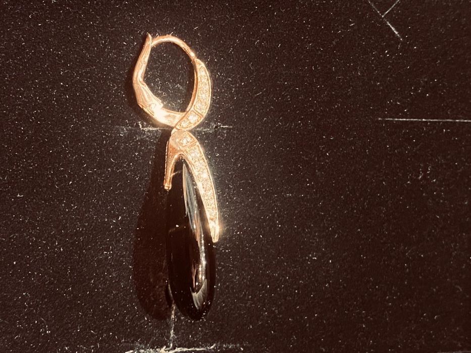 Продам золотые серьги Chimento оригинал