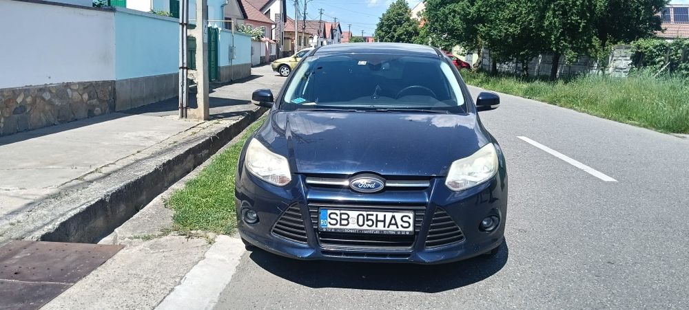 Ford focus 2012 1.6 benzina +Gpl