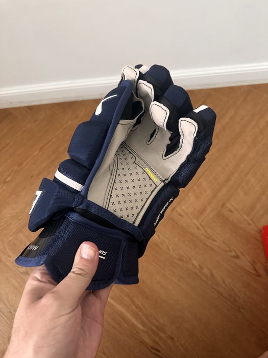 Перчатки хоккейные Bauer Mach 14 разм.