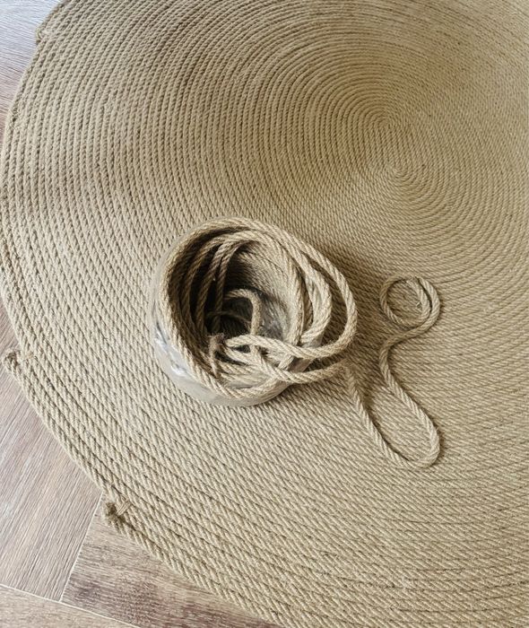 Ръчно изработен килим, юта!