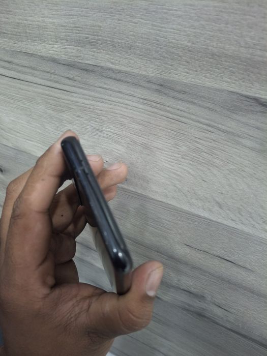 Samsung S21+  8/128gb