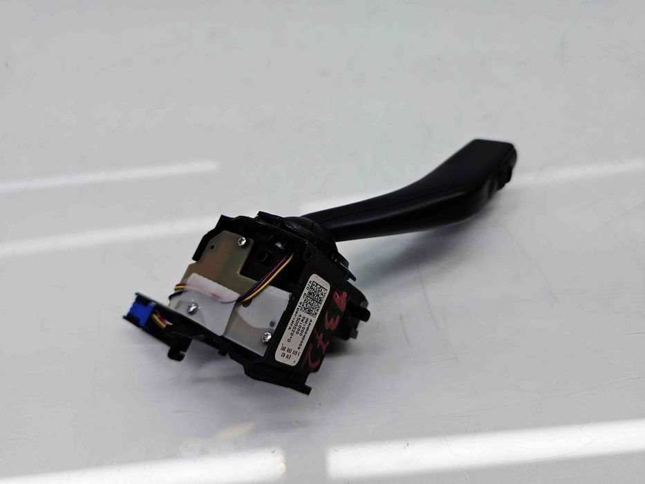 Maneta semnalizare Volkswagen Jetta 3  (1K2) [Fabr 2005-2010] 1K09535