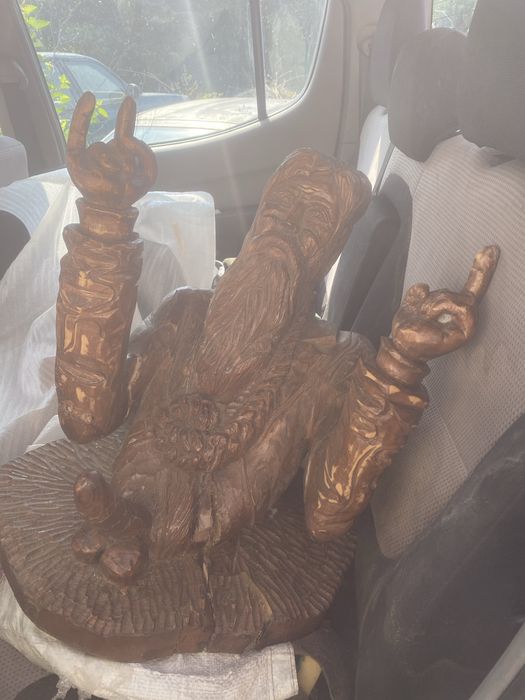 statuie veche lemn mongolia