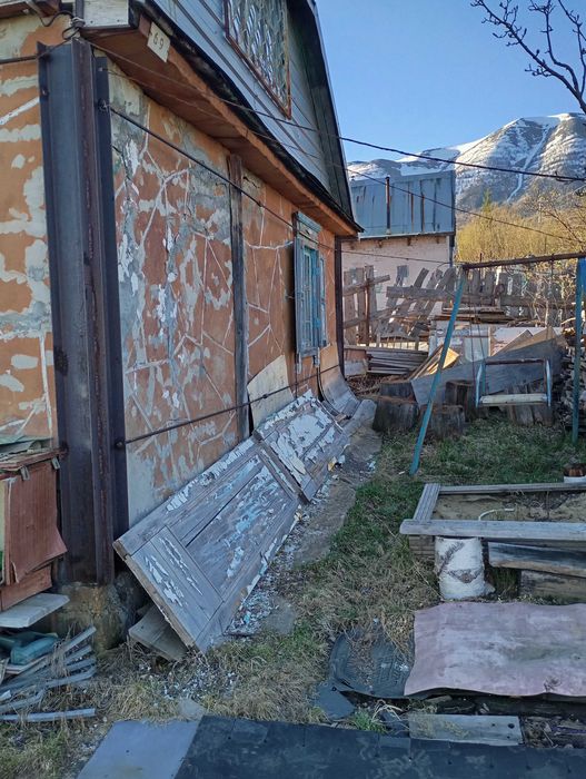 Продам дачу и отдельный огород с домиком