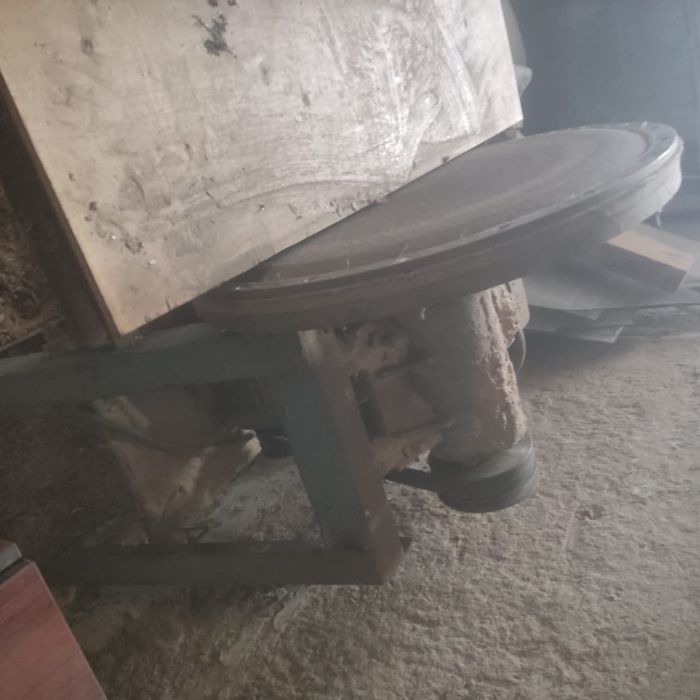 Станок для торцовки по дереву