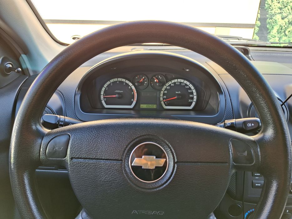 Vând Chevrolet AVEO 1.4 benzina din anul 2011