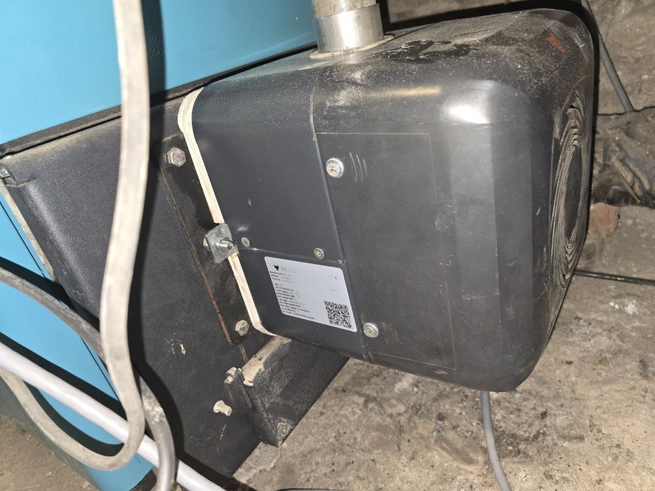 Пелетна горелка Pellasx hibrid 35 kw.