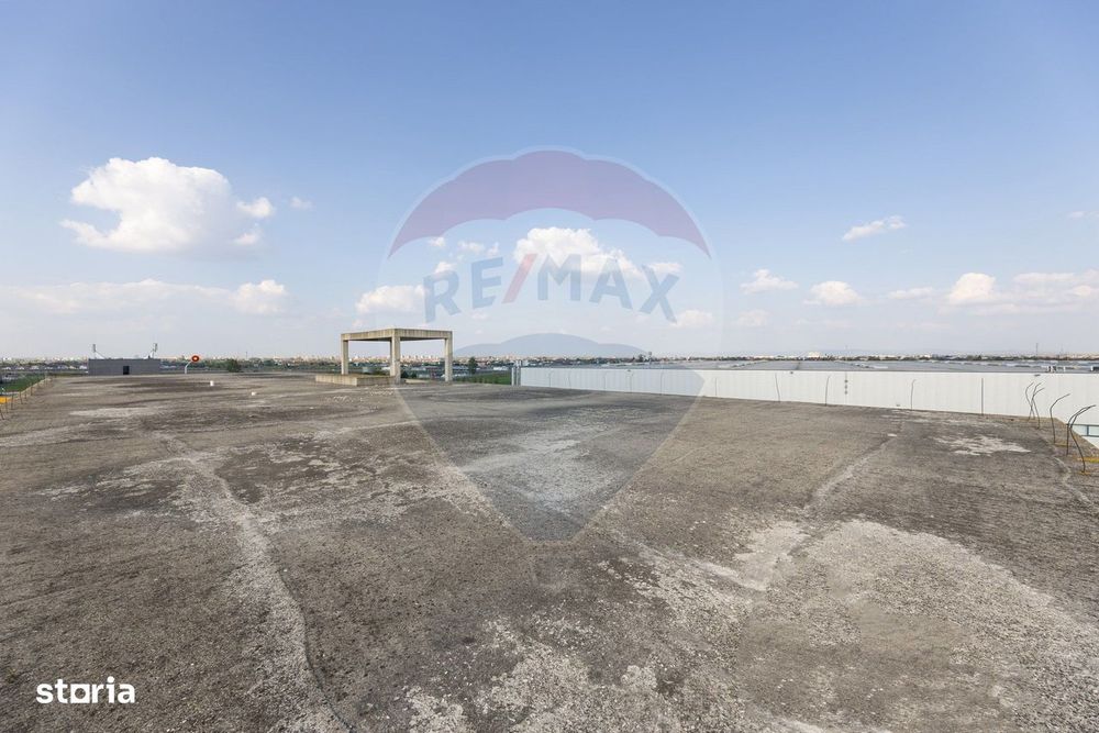 Teren cu construcție de beton, de vânzare, 3754 mp – zona Aradul Nou