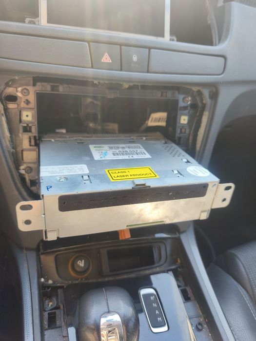 Radio / Unitate Cd / Casetofon Cd Player Peugeot 508 2.0 hdi hybrid
