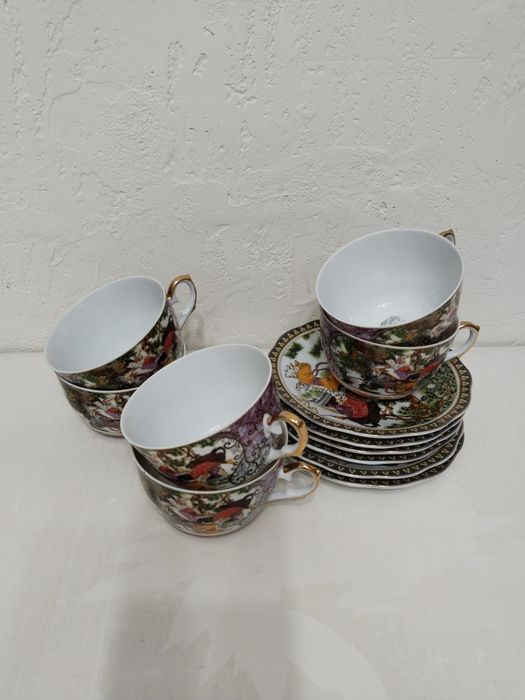 Продаю чайный сервиз.