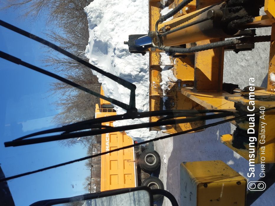 Вывоз и уборка снега