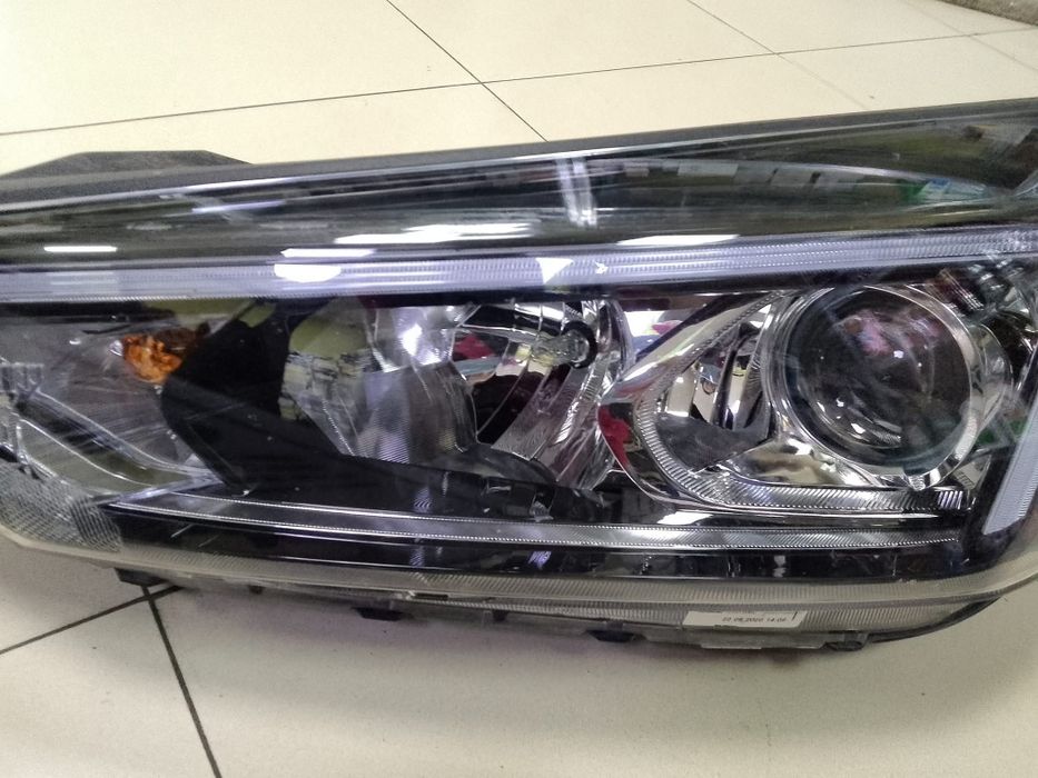 Фарове hyundai tucson 2020