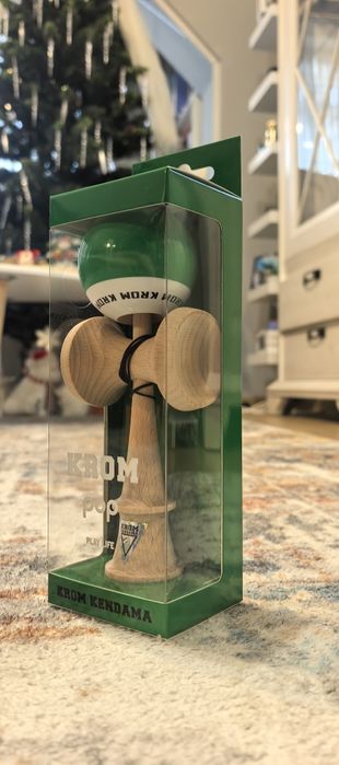 Kendama KROM pop Green Originala cu grip