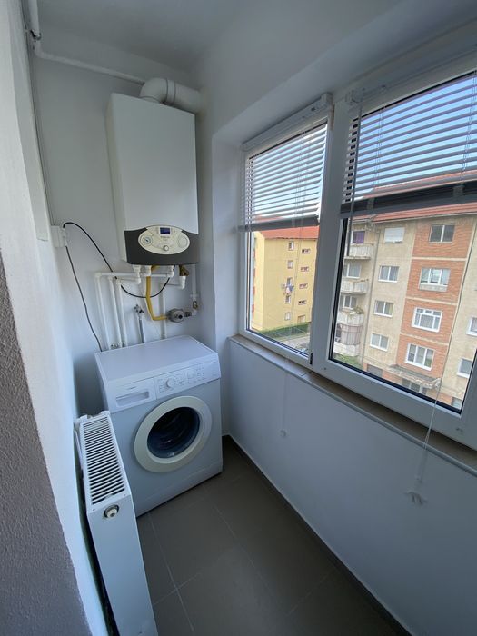 Inchiriez garsoniera zona micro IV