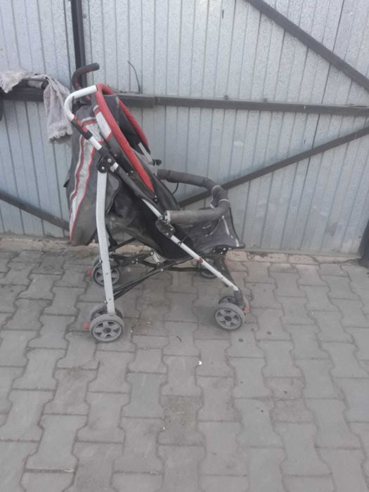 Продам летнюю коляску