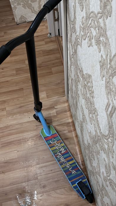 продаю трюковой самокат