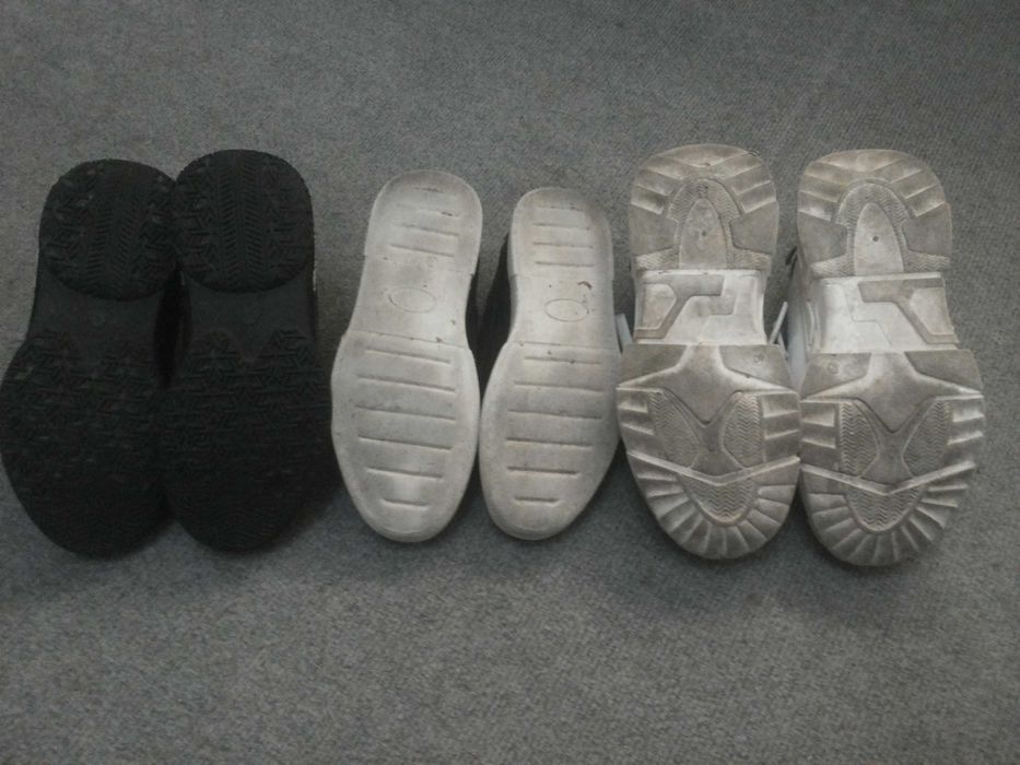 Детские подростковые кроссовки, ботинки. Размер 40