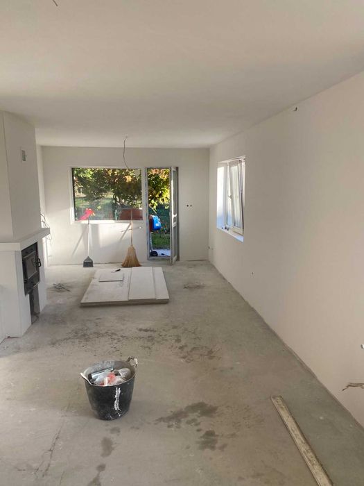 Кърти, чисти, извозва! Хамали Бързи -точни-коректни! Професионално!