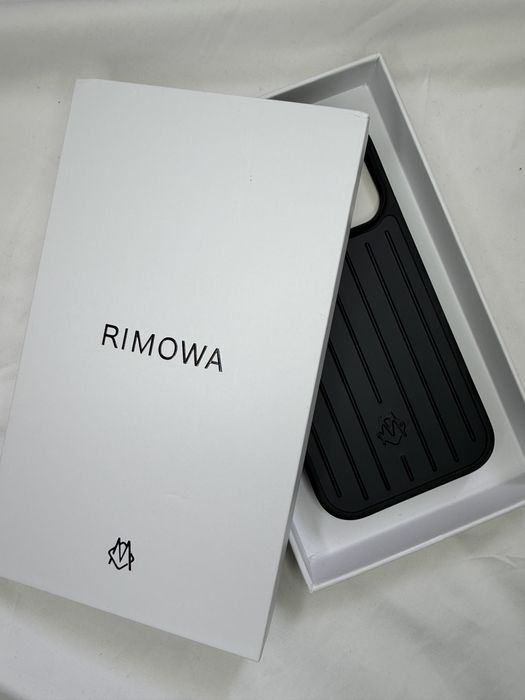 Rimowa iPhone 17 Pro Case