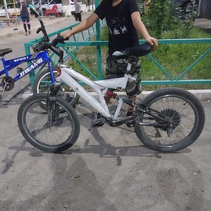 Продам велик на ходу