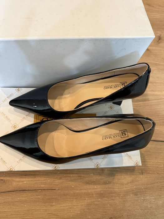 Лакрированные туфли