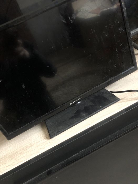 Diamond 22 LED TV