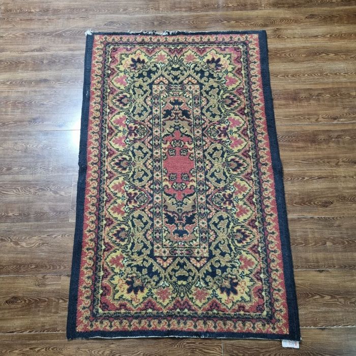 Антикварный ковер маленький