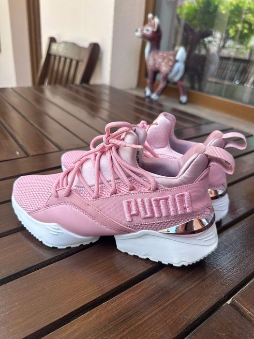 Розови маратонки PUMA