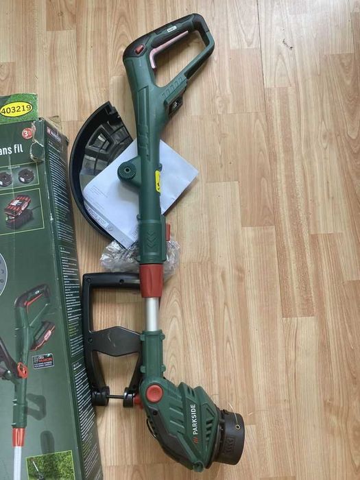 Акумулаторен Тример/коса/  PARKSIDE