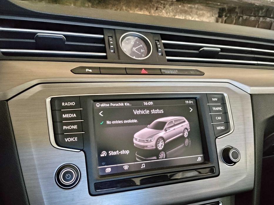 VW Passat B8/2.0 TDI 150 к.с/Keyless/Navi