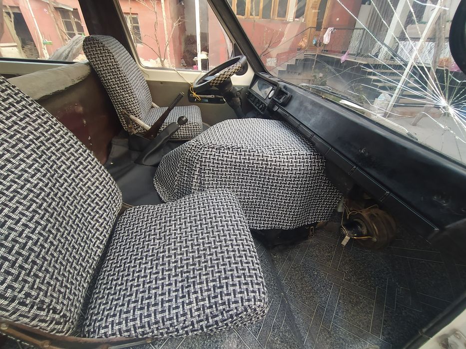 Aftomabil Raf sotiladi Fargona