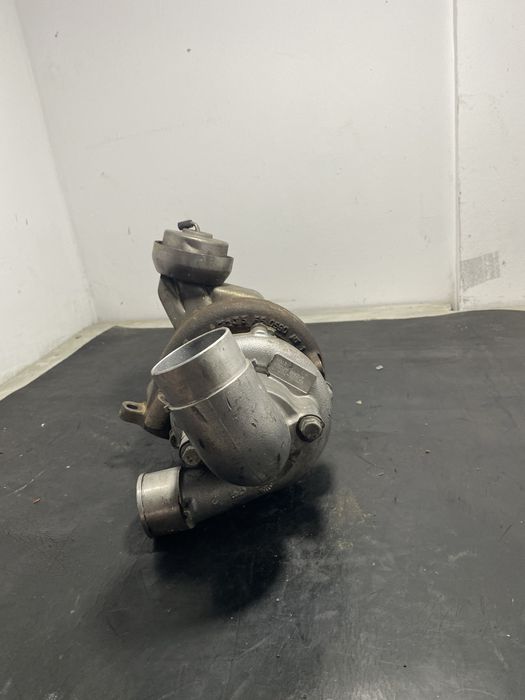 Turbina turbo toyota Rav 4 2.2  diesel d4d 2006-2013 2007\2008/2009