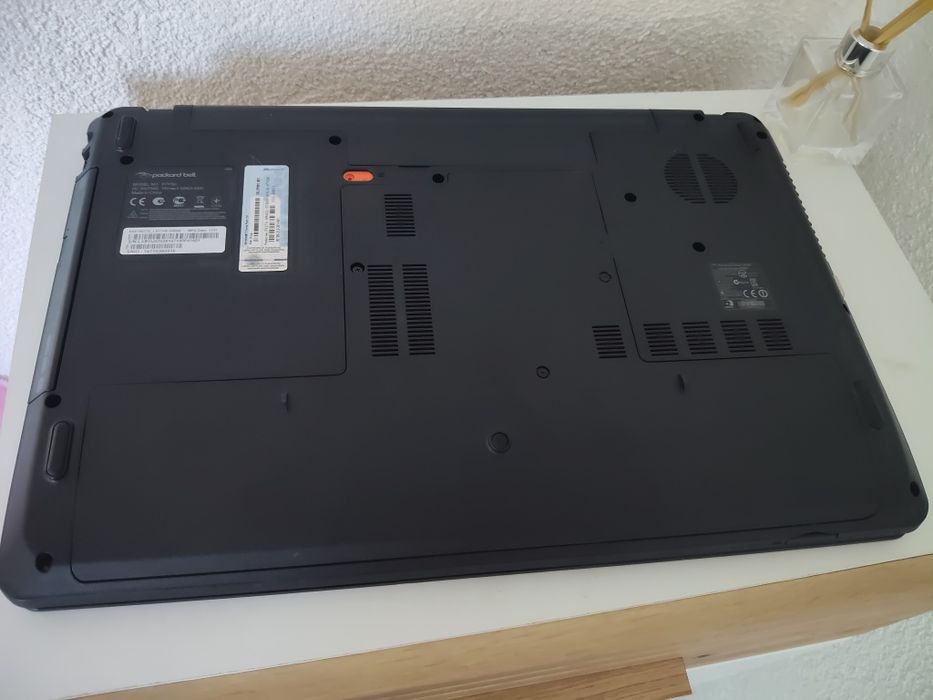 Packard Bell   EasyNote LS11HR i3 gen 2