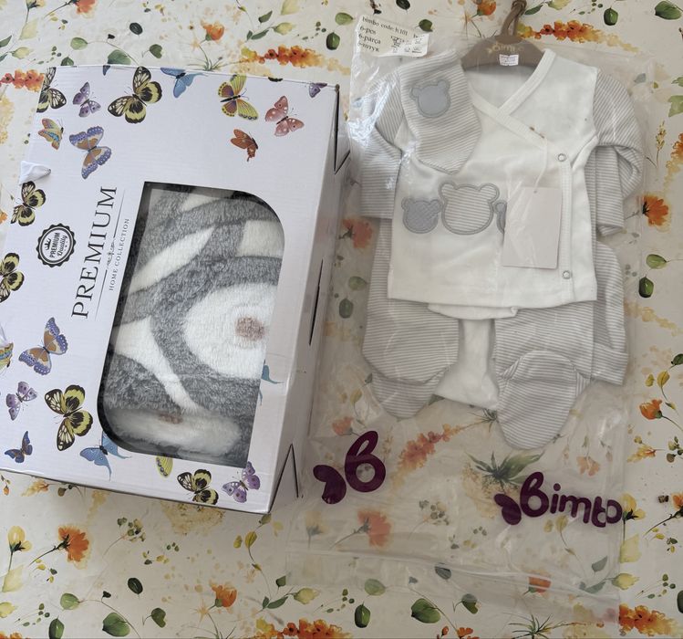 Продам костюмчик