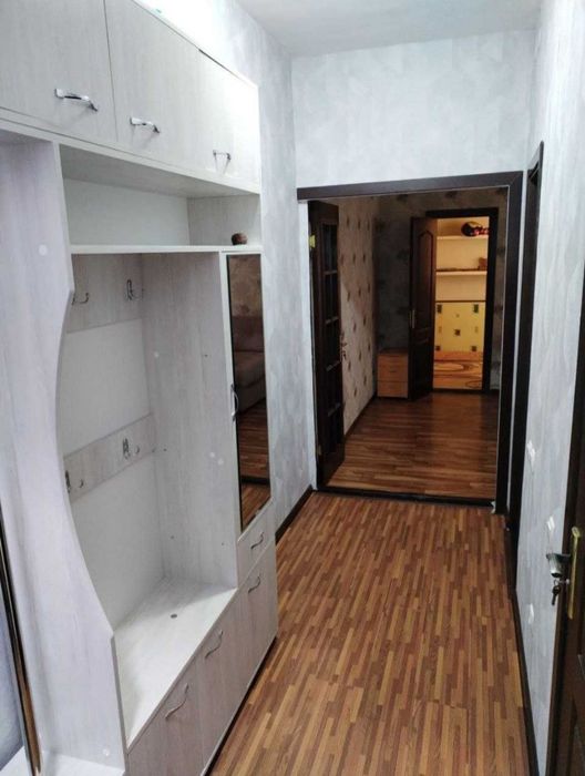 Сдается в аренду квартира 2х комнатная Кадышева базар (RV33)