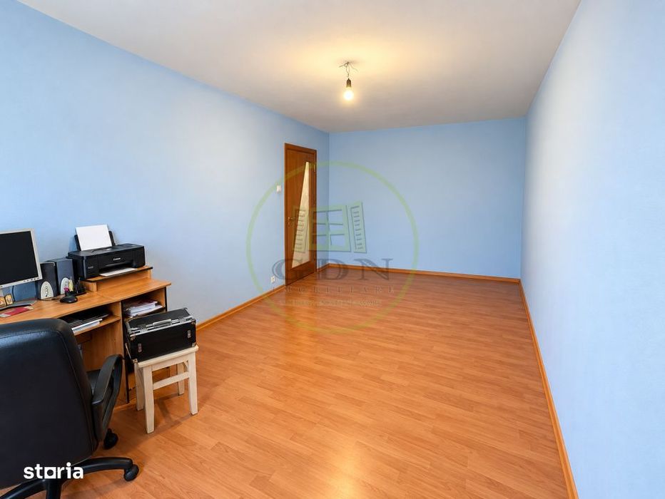 Apartament cu 3 camere de vanzare | Piata Rahova | 87000 EURO