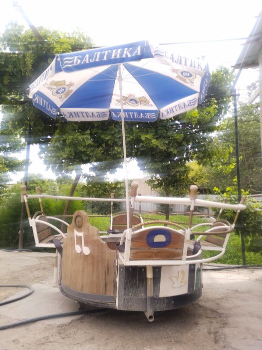 Детские качели продаётся