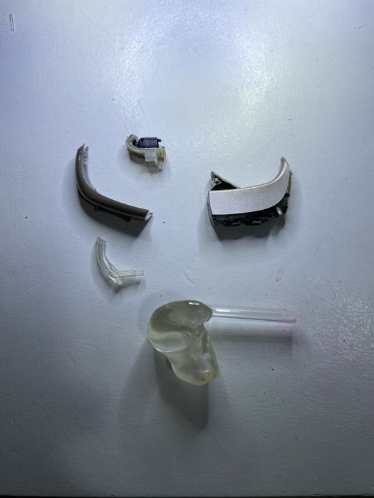 Ремонт слуховой аппарат