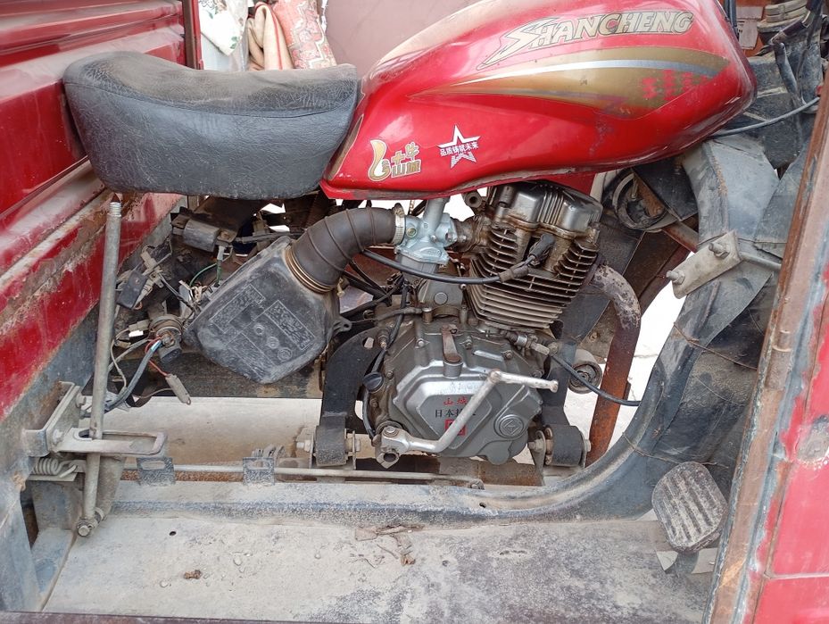 Моторол муравей сотилади