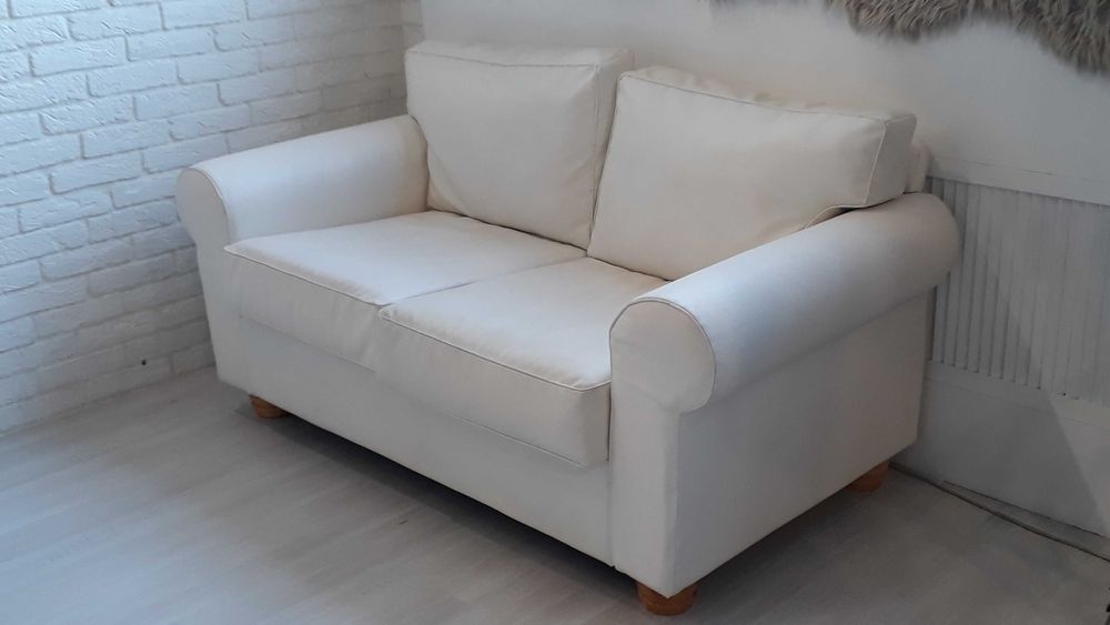 диван белый двухместный 170 х 65 см