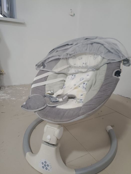 Продам детский качели-шезлонг.