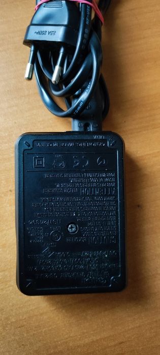 Оригинално Зарядно за фотоапарат канон NB-4L,NB-8L