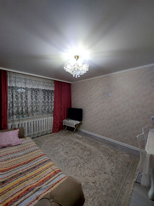 Продам 2 комн квартиру в центре города